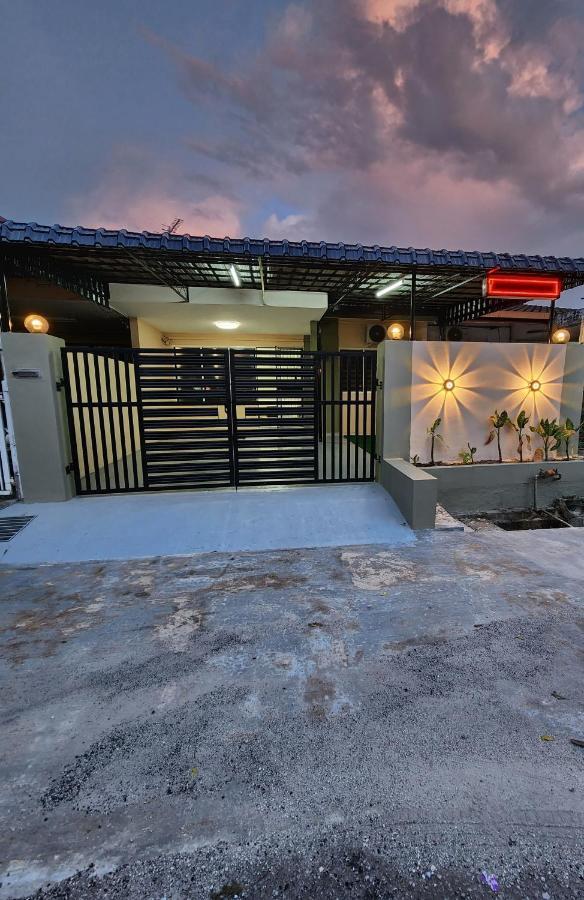 Sun Star Home By Ipoh Maju Stay Exterior foto